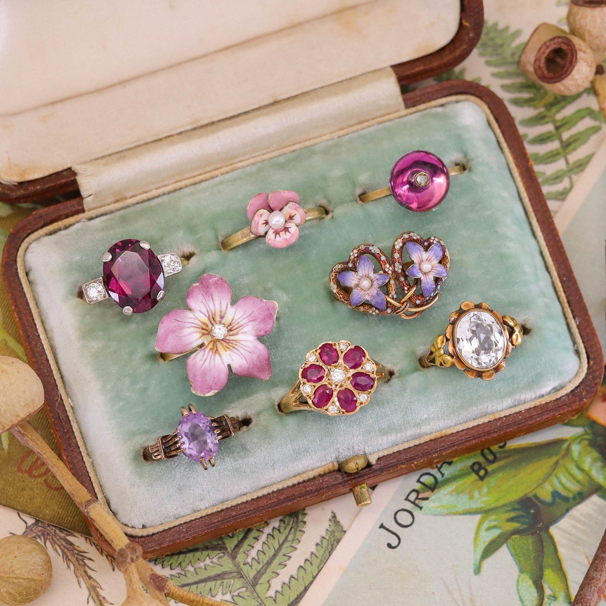 Antique Enamel Violet Heart Ring of 14k Gold - Trademark Antiques