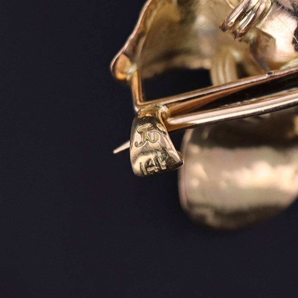 Antique Enamel Violet Pendant Brooch of 14k Gold - Trademark Antiques