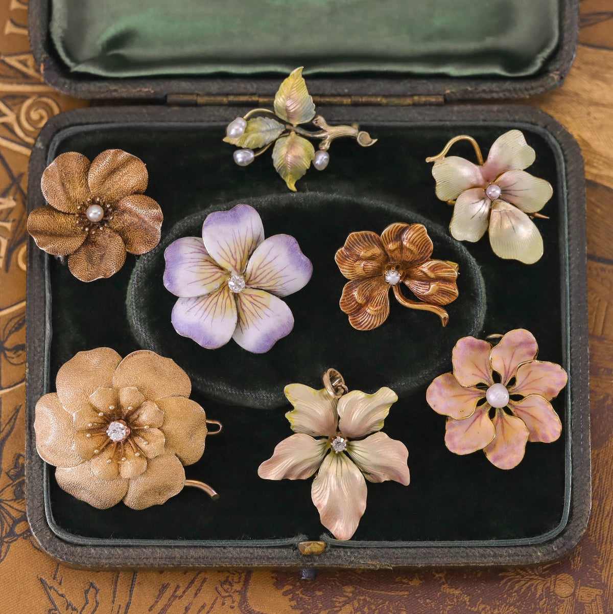 Antique Enamel Violet Pendant of 14k Gold - Trademark Antiques