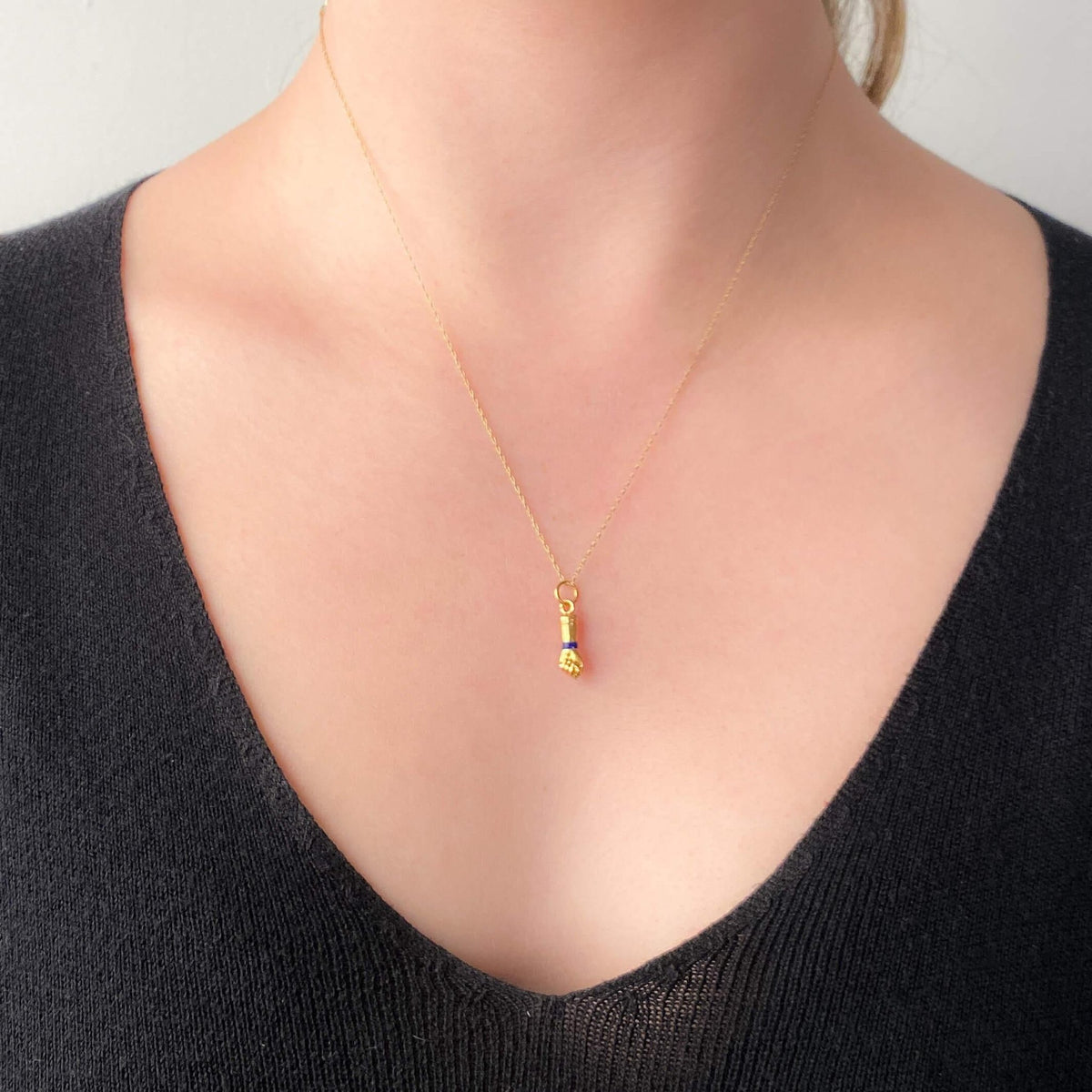 Antique Figa Hand Charm of 19.2K Gold - Trademark Antiques