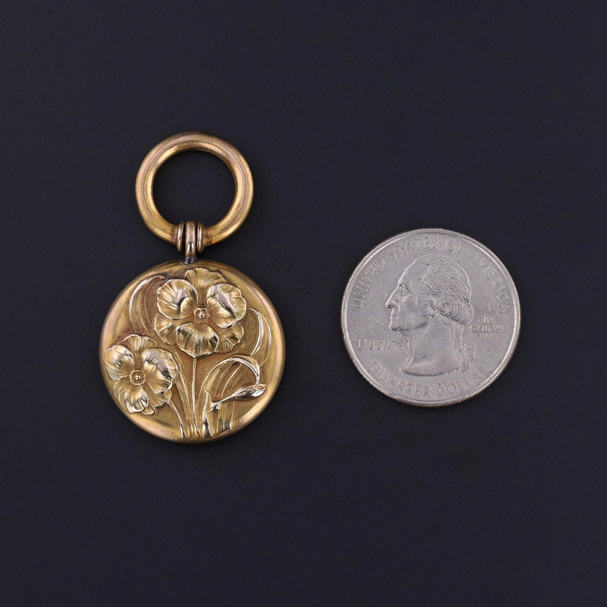 Antique Floral Pendant of 10k Gold - Trademark Antiques