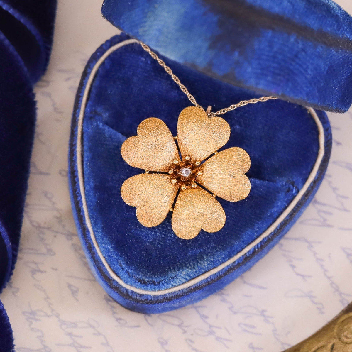 Antique Flower Pendant of 14k Gold - Trademark Antiques