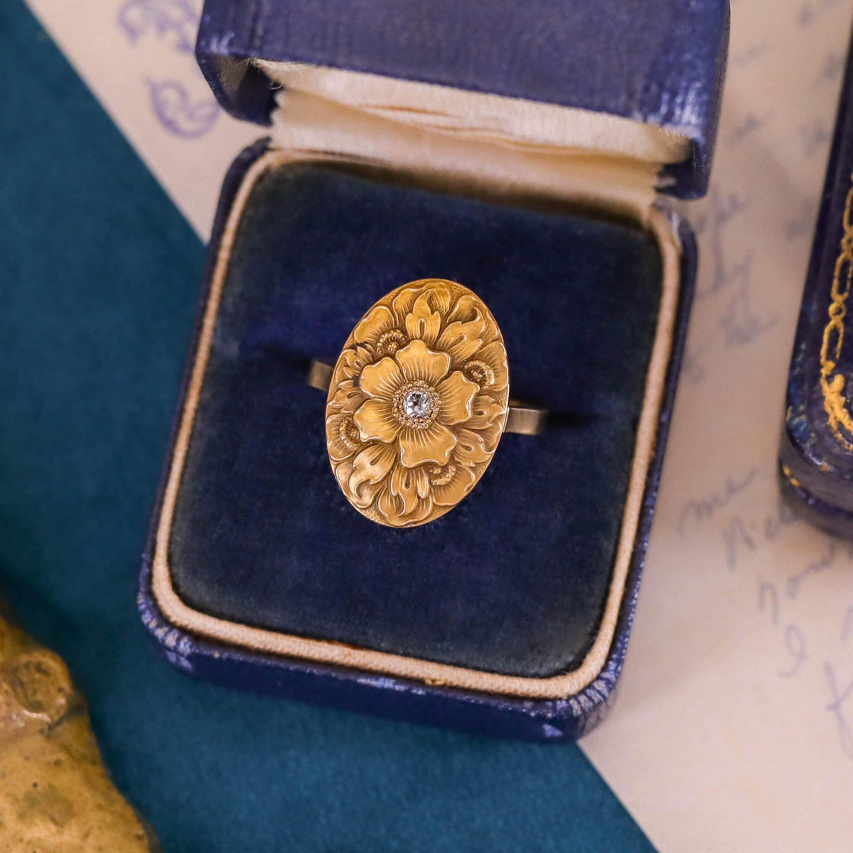 Antique Flower Ring of 14k Gold - Trademark Antiques