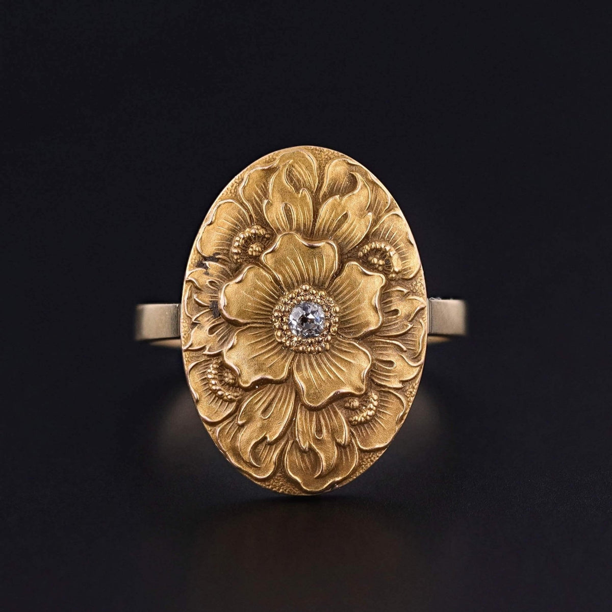Antique Flower Ring of 14k Gold - Trademark Antiques