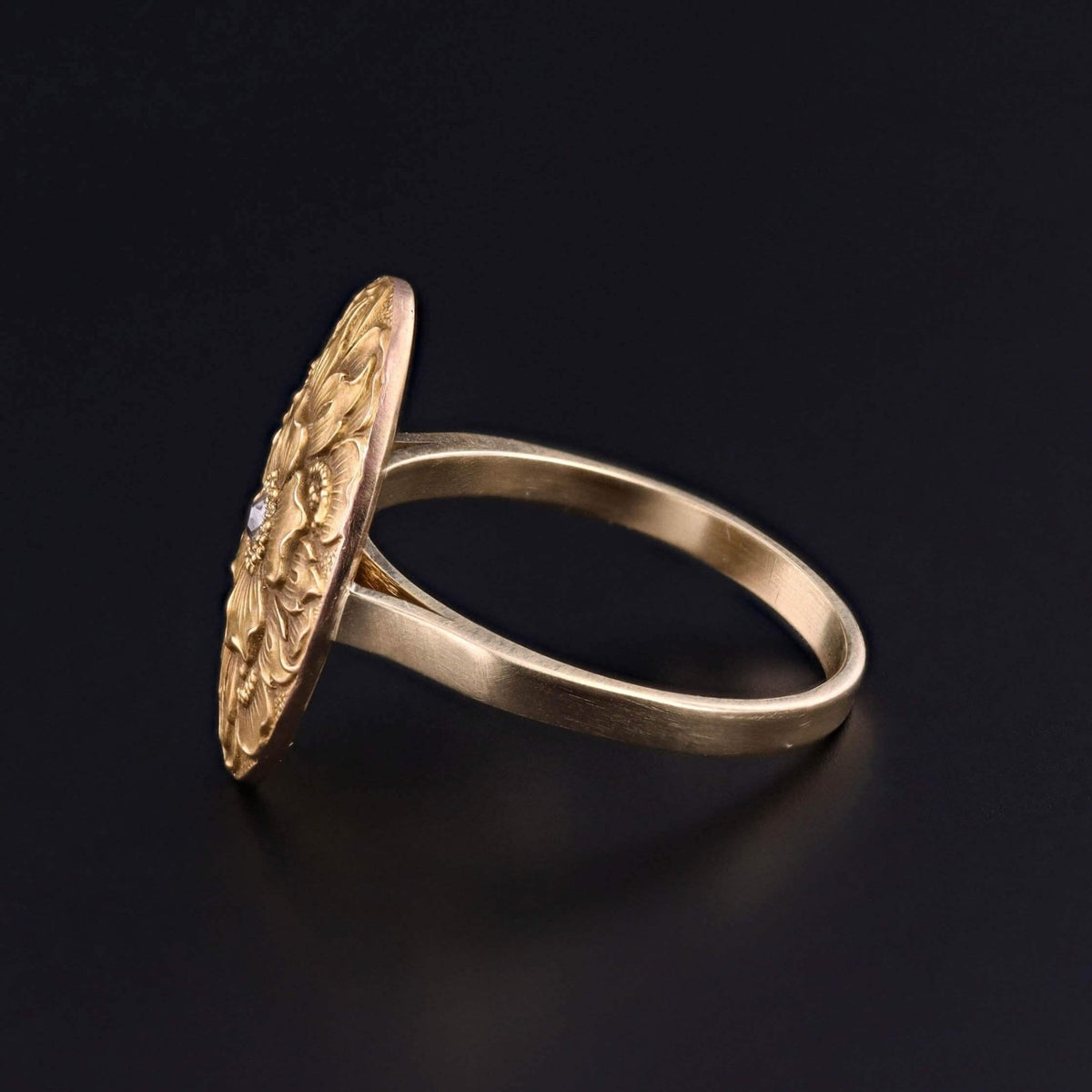 Antique Flower Ring of 14k Gold - Trademark Antiques