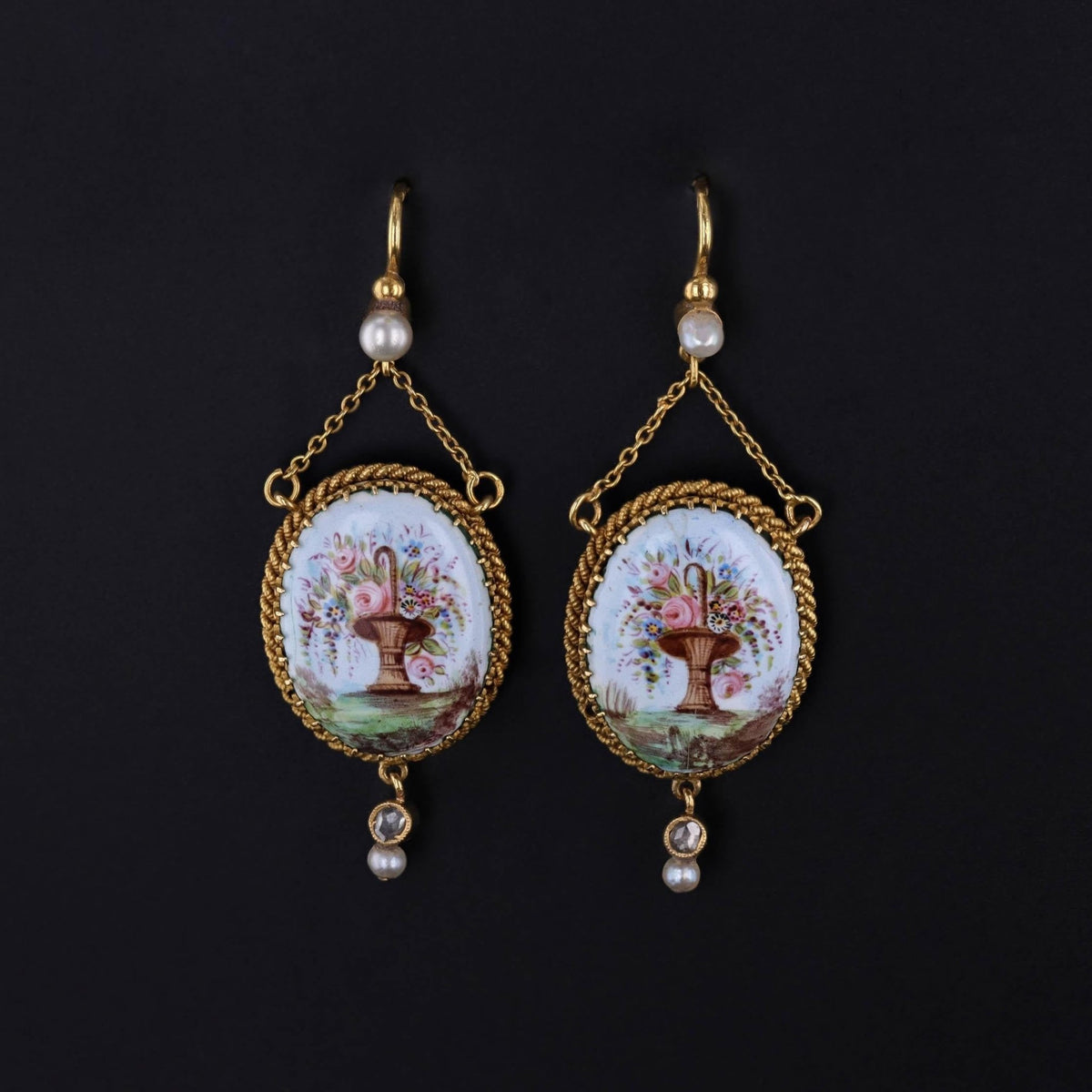 Antique French Enamel Flower Earrings of 18k Gold - Trademark Antiques
