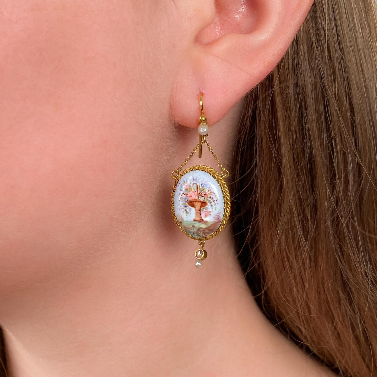 Antique French Enamel Flower Earrings of 18k Gold - Trademark Antiques