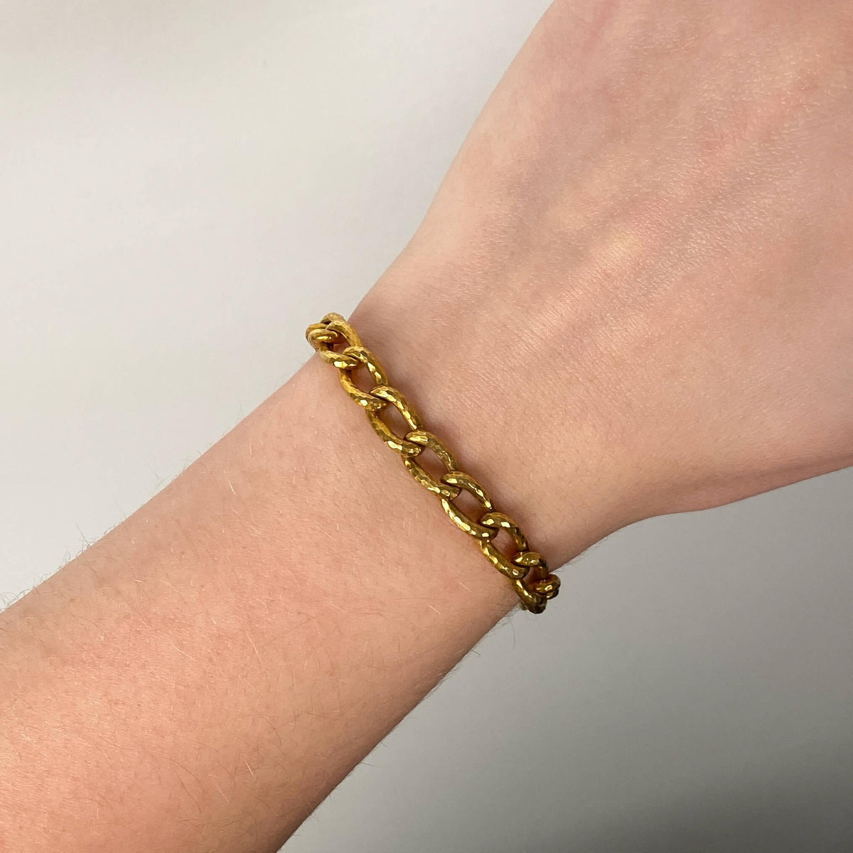 Antique French Hand Hammered Bracelet of 18k Gold - Trademark Antiques