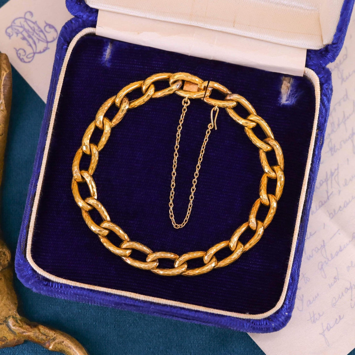 Antique French Hand Hammered Bracelet of 18k Gold - Trademark Antiques