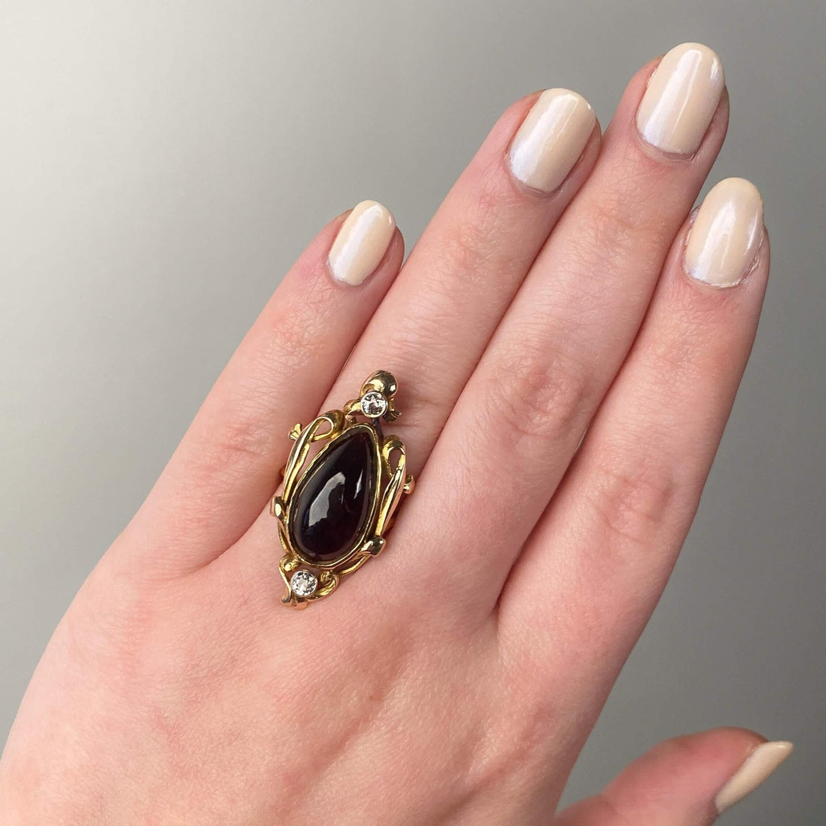 Antique Garnet and Diamond Ring of 14k Gold - Trademark Antiques