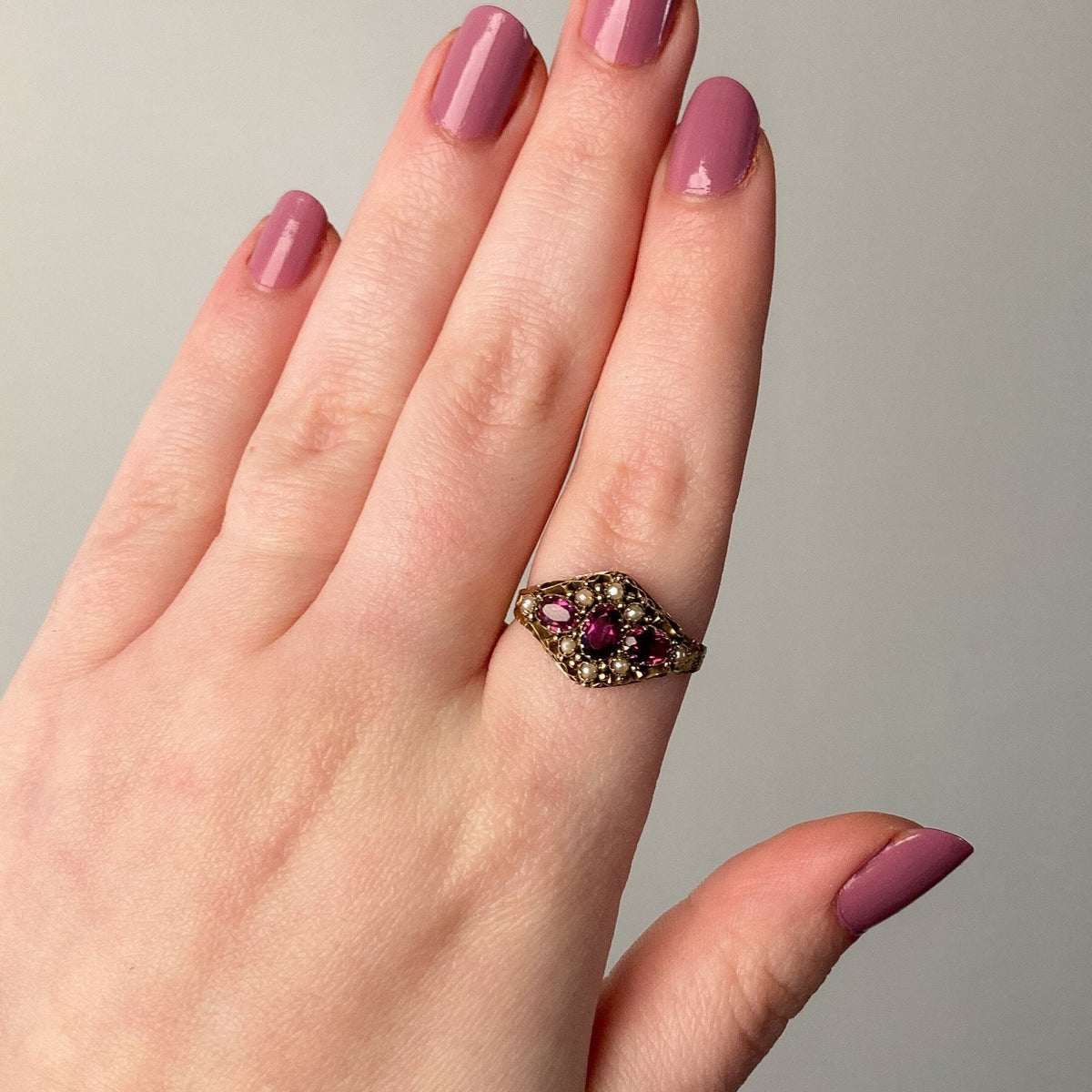 Antique Garnet &amp; Pearl Ring of 15ct Gold - Trademark Antiques