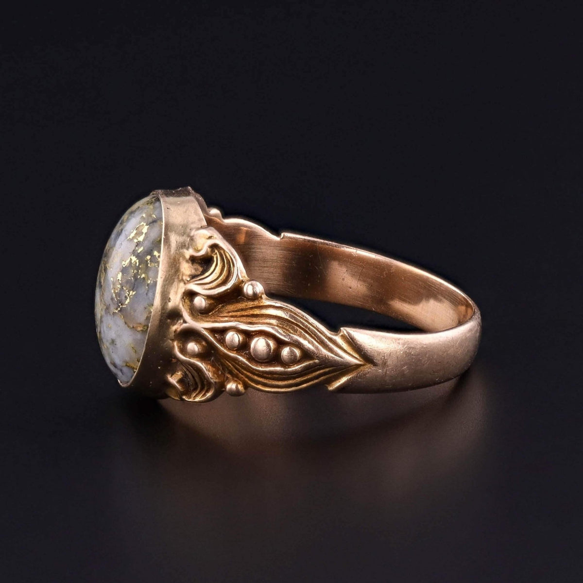 Antique Gold Quartz Signate Ring of 10k Gold - Trademark Antiques