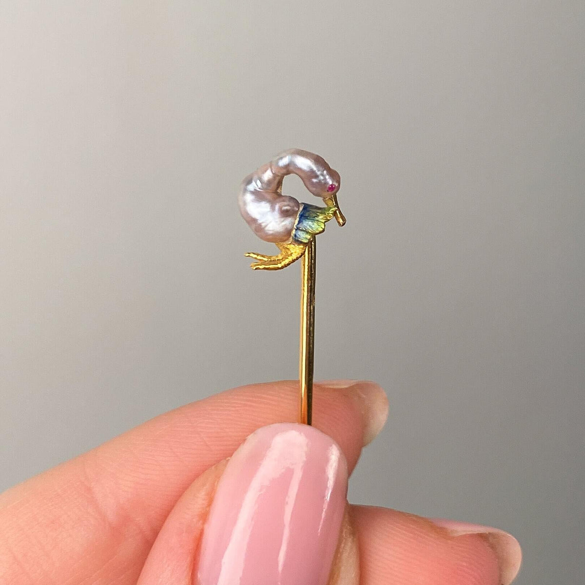 Antique Goose Stickpin of 18k Gold - Trademark Antiques