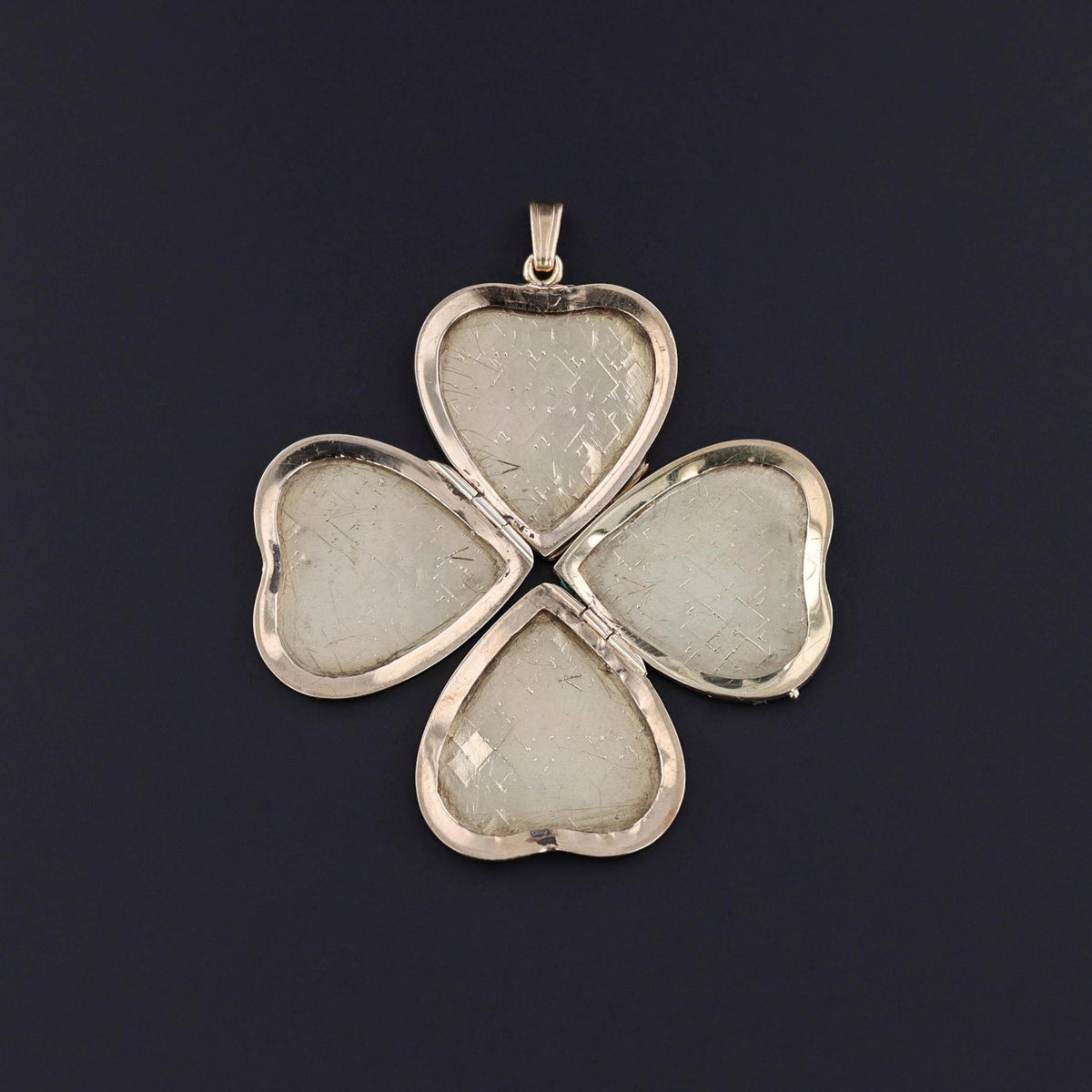 Antique Heart Locket of 14k Gold - Trademark Antiques