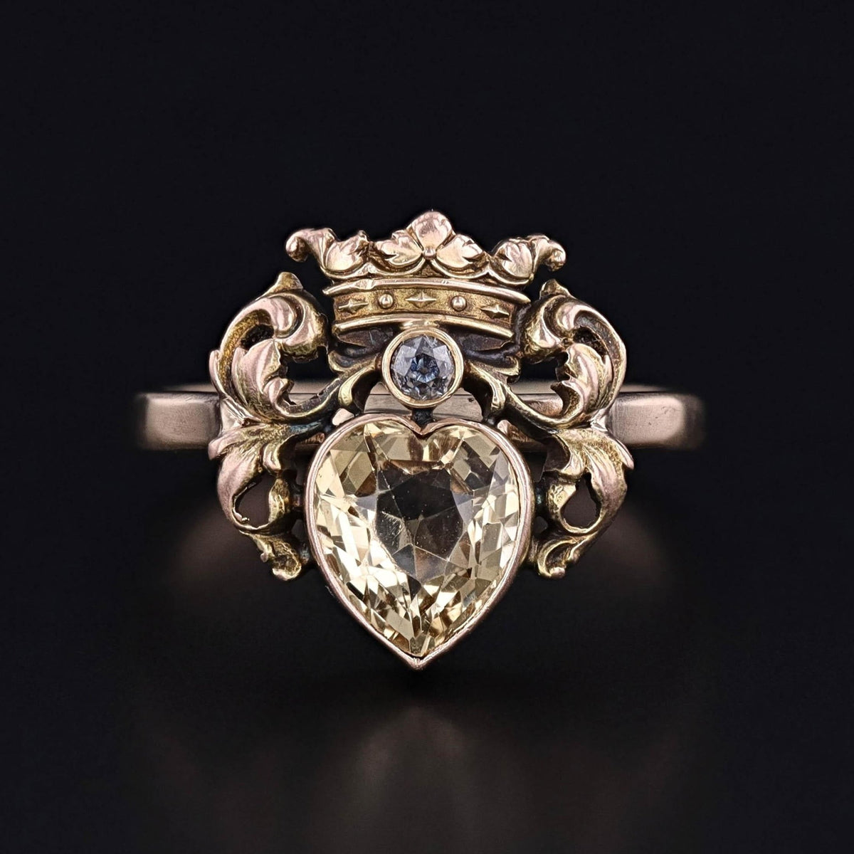 Antique Heart Ring of 14k Gold - Trademark Antiques