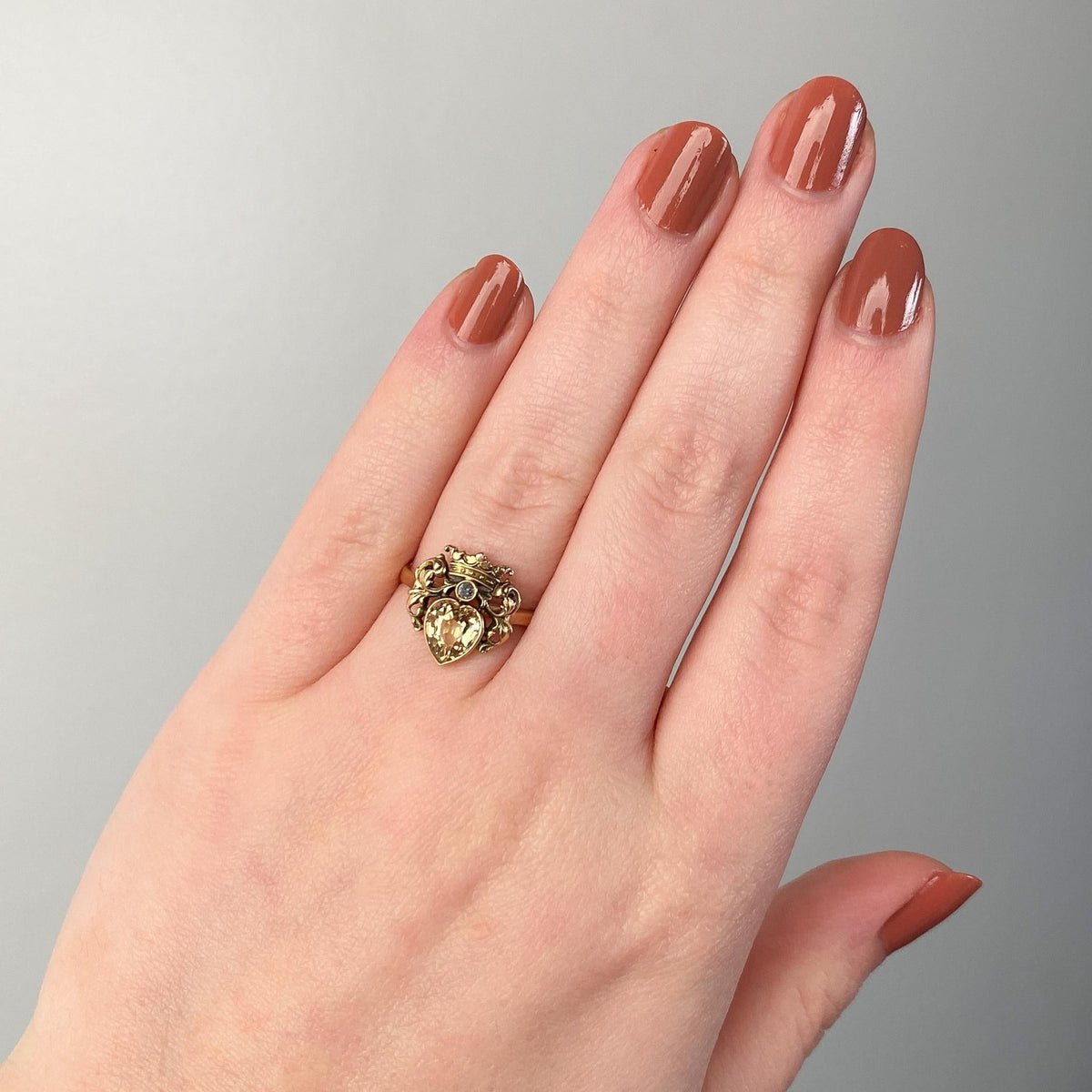 Antique Heart Ring of 14k Gold - Trademark Antiques