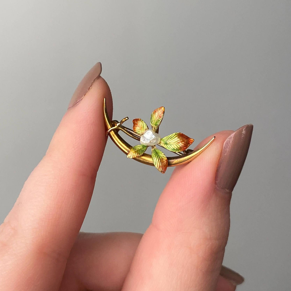 Antique Honeymoon Pin of 14k Gold - Trademark Antiques