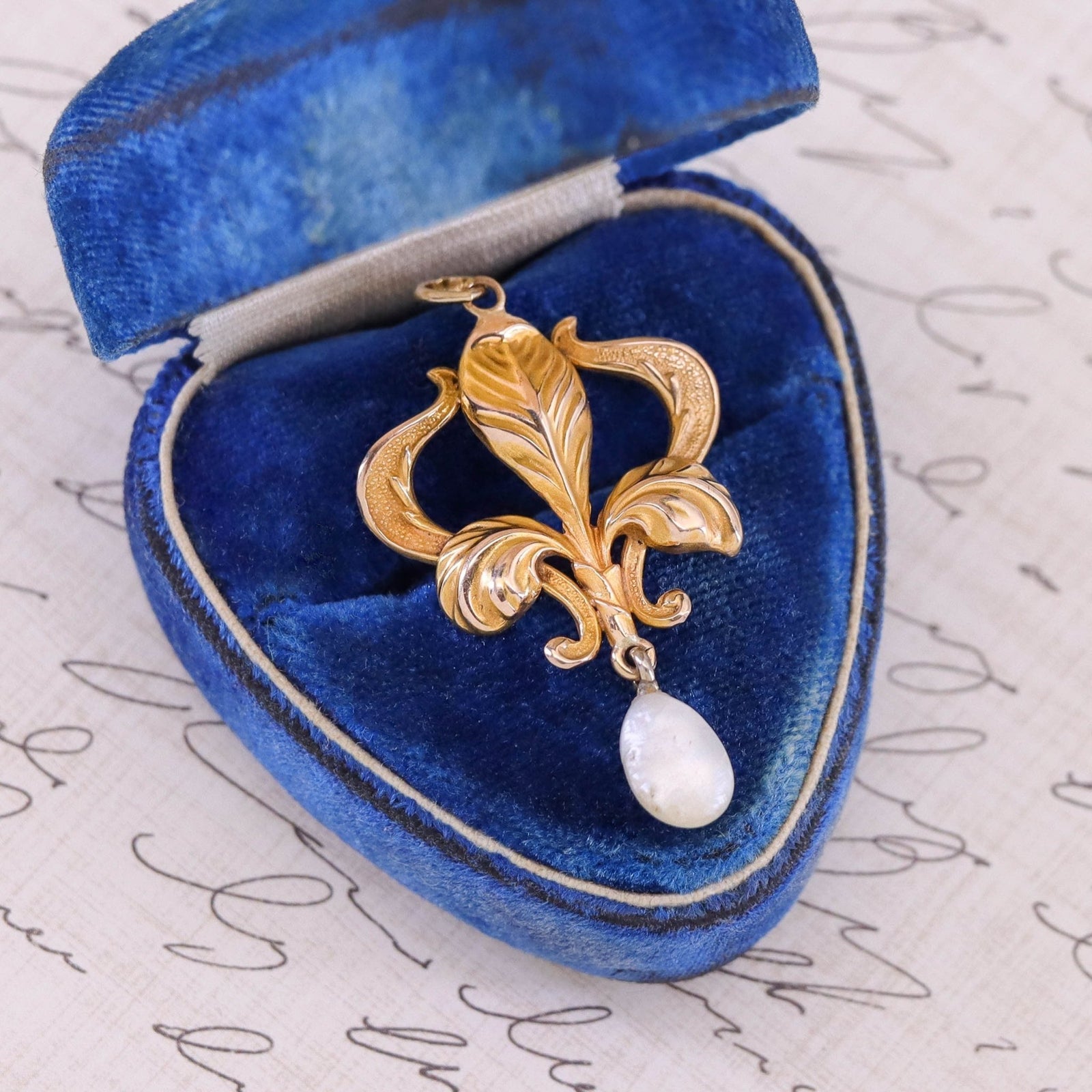 Antique Iris Pendant of 10k Gold - Trademark Antiques