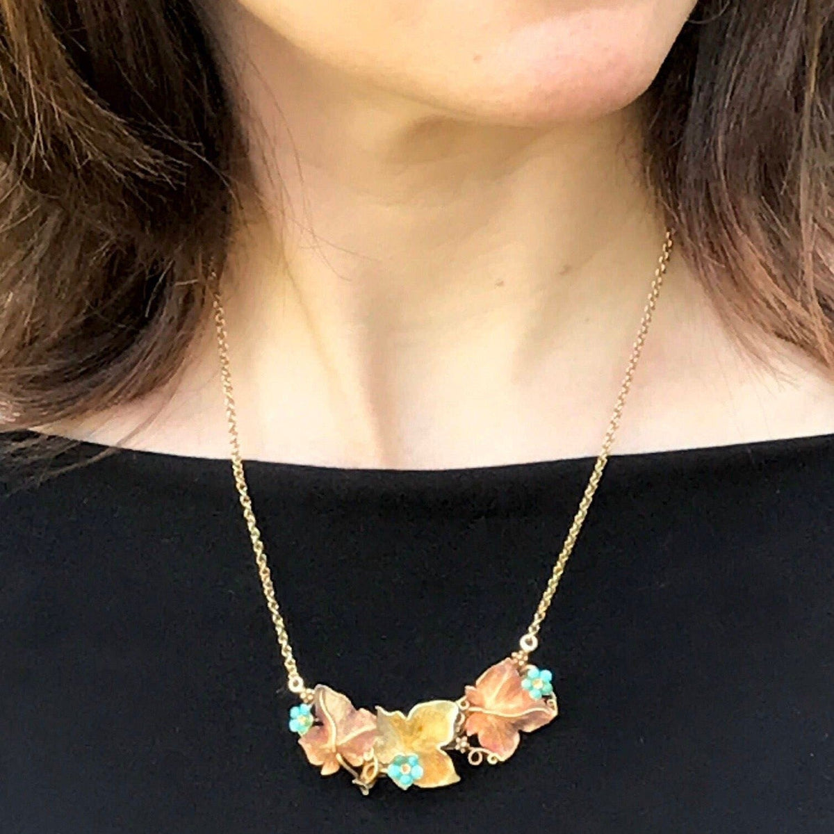 Antique Ivy Leaf Necklace of 14k Gold - Trademark Antiques