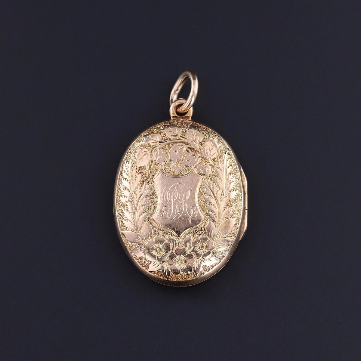 Antique Ivy Locket of 14k Gold - Trademark Antiques