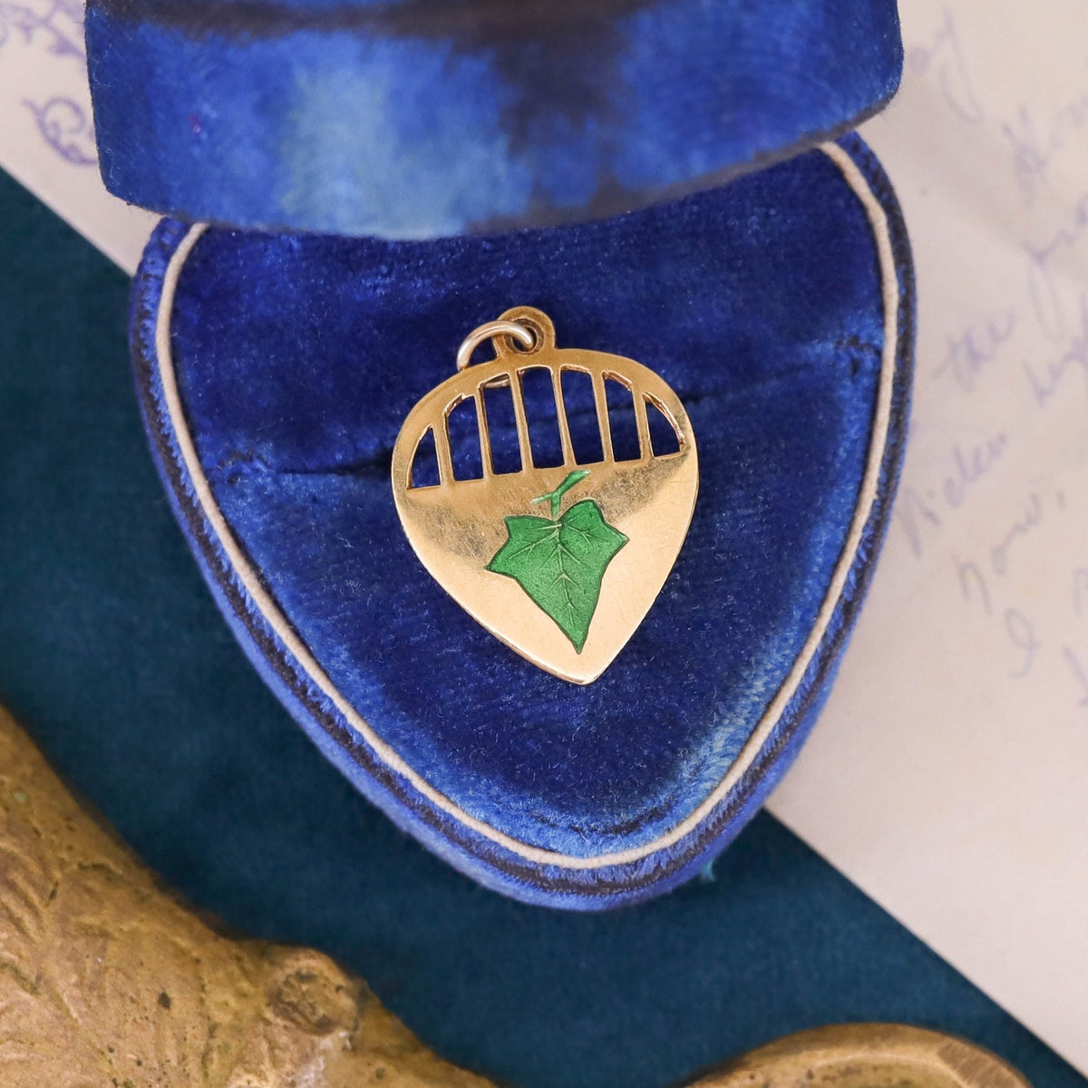 Antique Ivy Pendant Charm of 18k Gold - Trademark Antiques