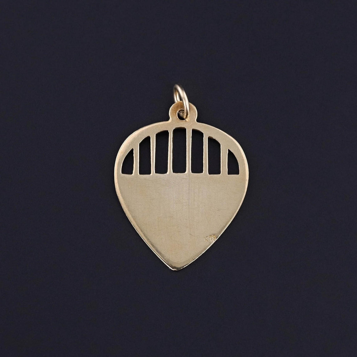 Antique Ivy Pendant Charm of 18k Gold - Trademark Antiques