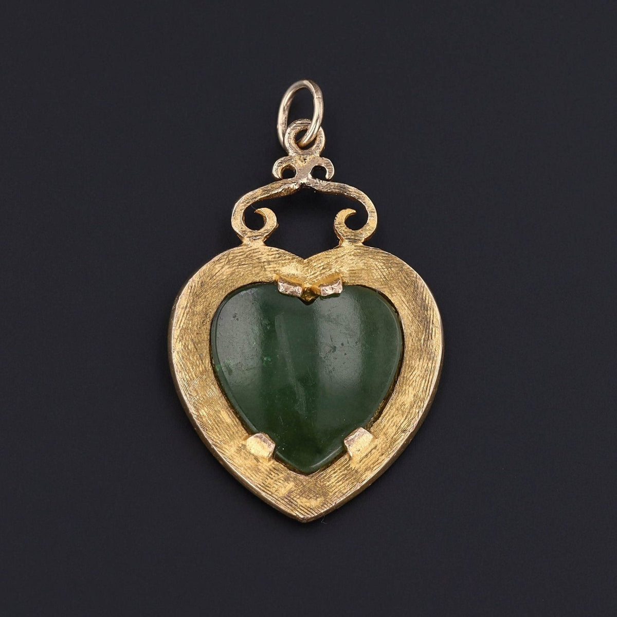 Antique Jade Heart Pendant of 14k Gold - Trademark Antiques