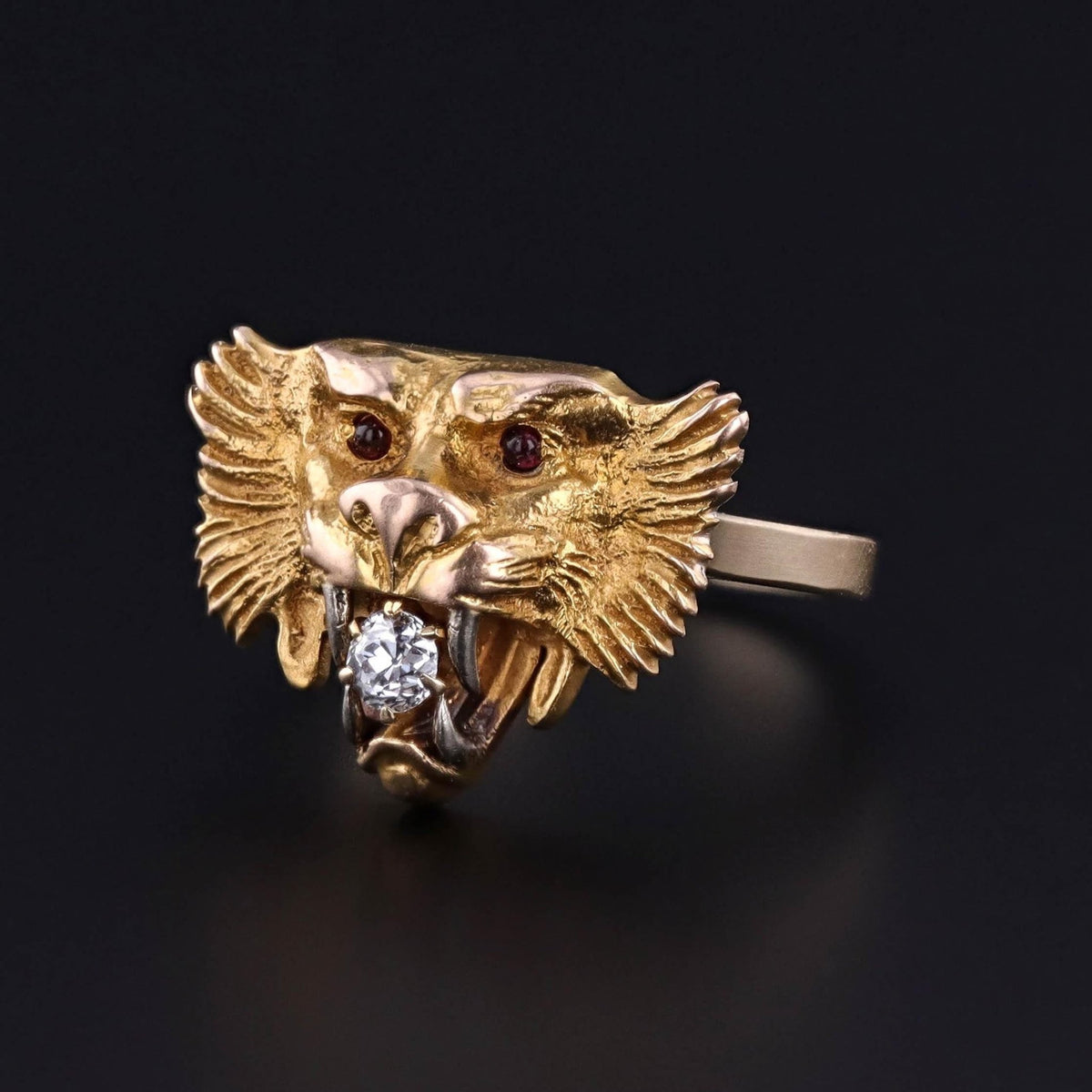 Antique Lion Ring of 14k Gold - Trademark Antiques