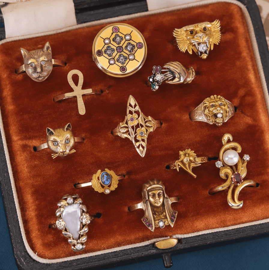 Antique Lion Ring of 14k Gold - Trademark Antiques