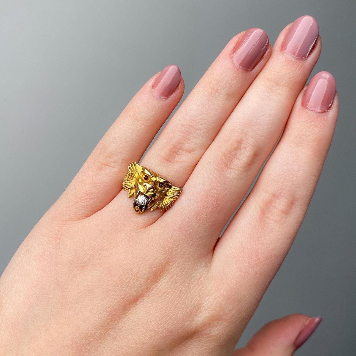 Antique Lion Ring of 14k Gold - Trademark Antiques