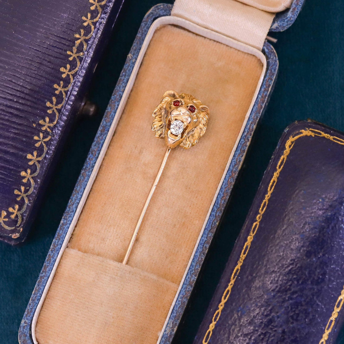 Antique Lion Stickpin of 14k Gold - Trademark Antiques