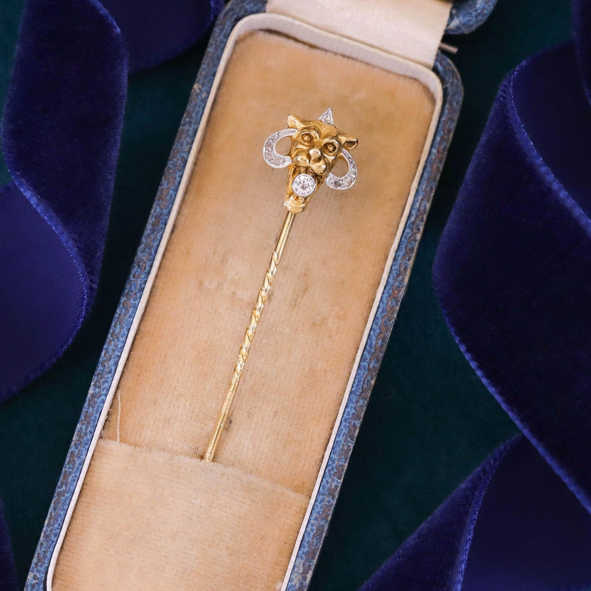 Antique Lion Stickpin of 14k Gold and Platinum - Trademark Antiques