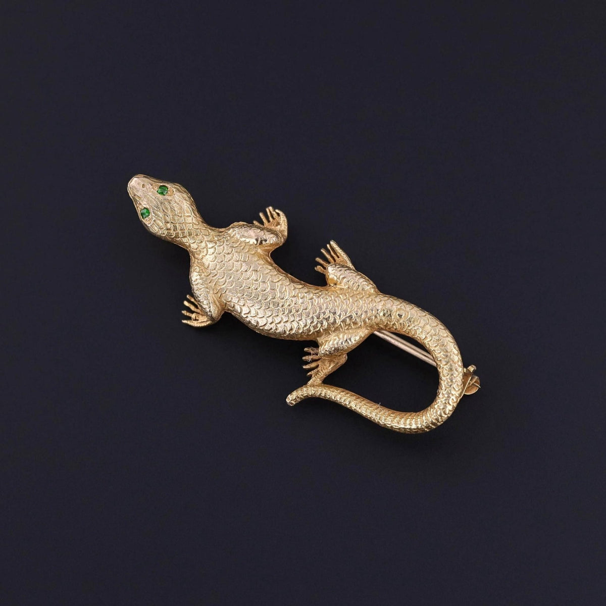 Antique Lizard Brooch of 14k Gold - Trademark Antiques