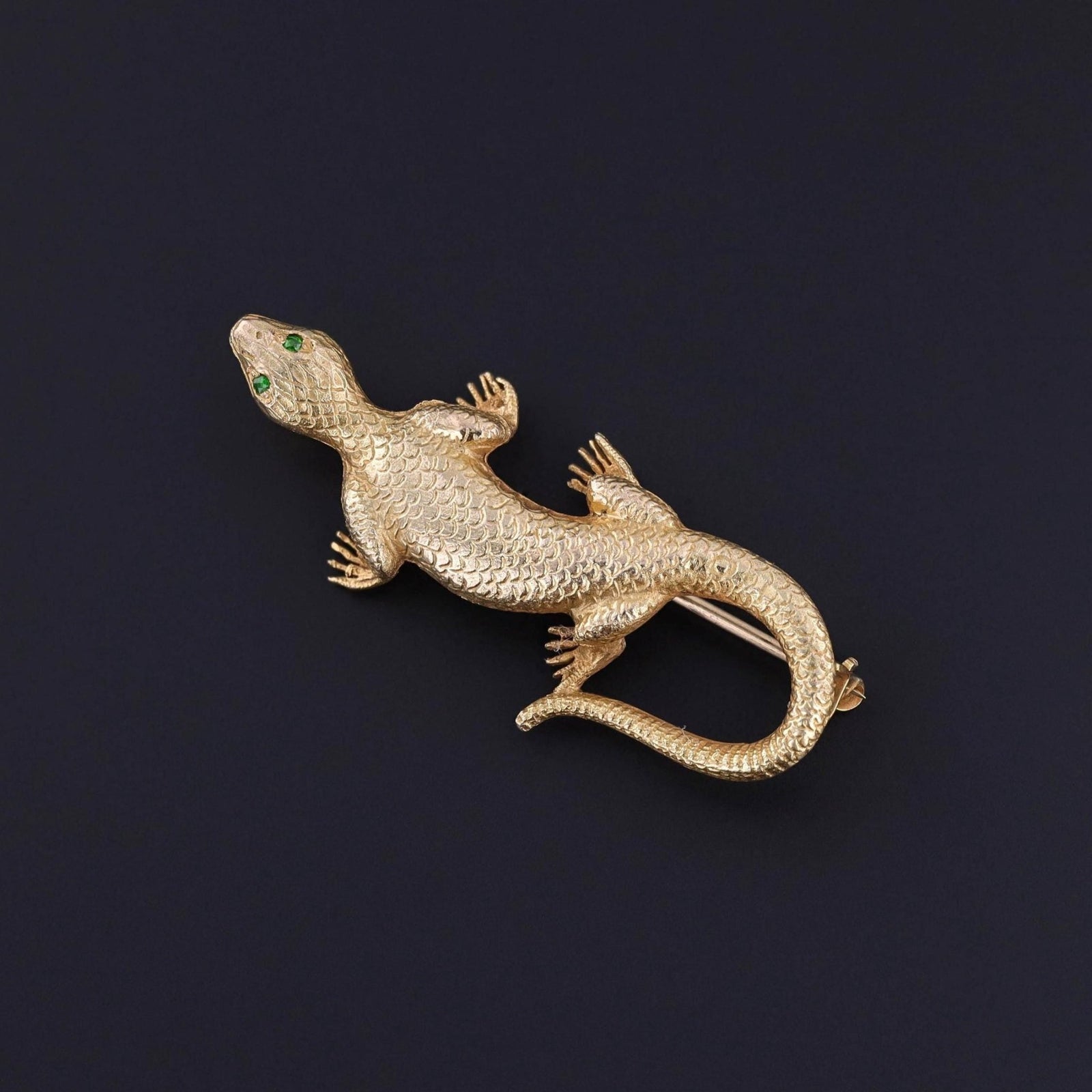 Antique Lizard Brooch of 14k Gold - Trademark Antiques