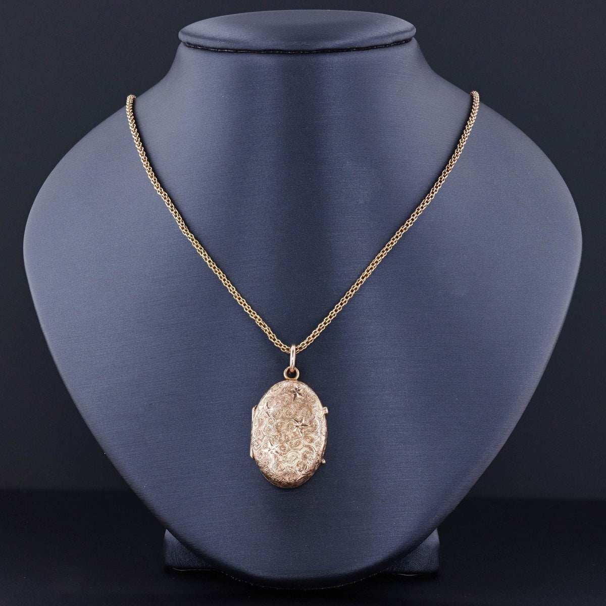 Antique Locket of 10k Gold - Trademark Antiques