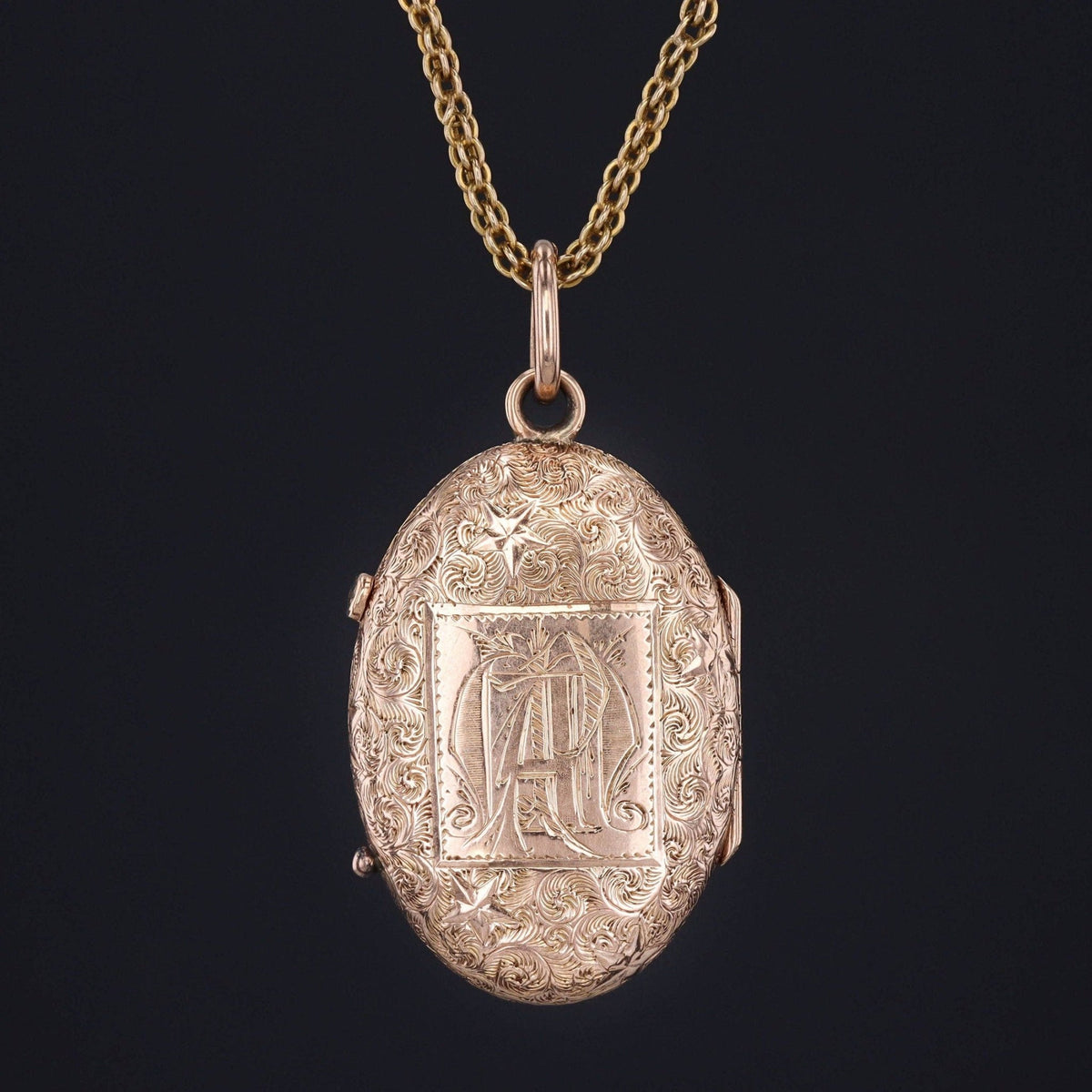 Antique Locket of 10k Gold - Trademark Antiques