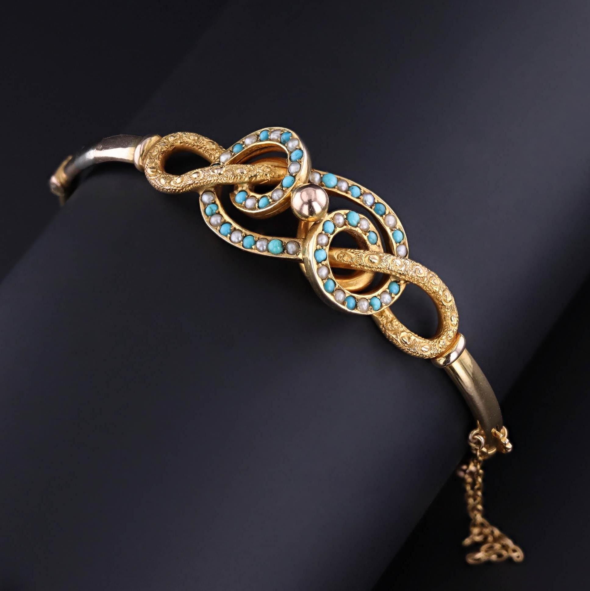 Antique Love Knot Bangle Bracelet of 9ct Gold - Trademark Antiques