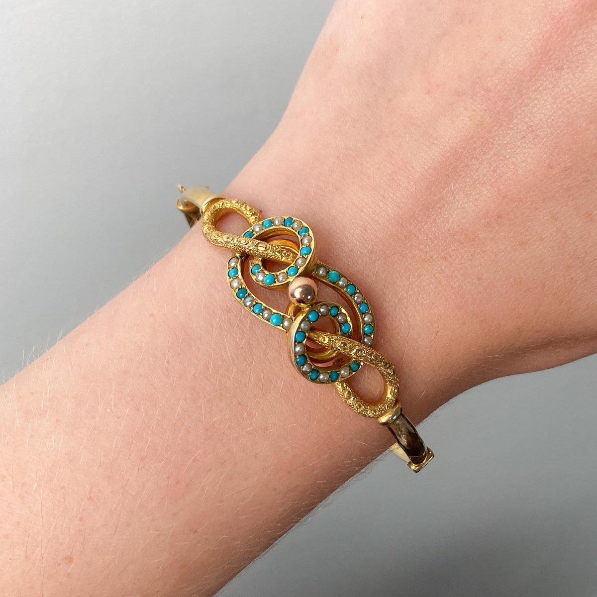 Antique Love Knot Bangle Bracelet of 9ct Gold - Trademark Antiques