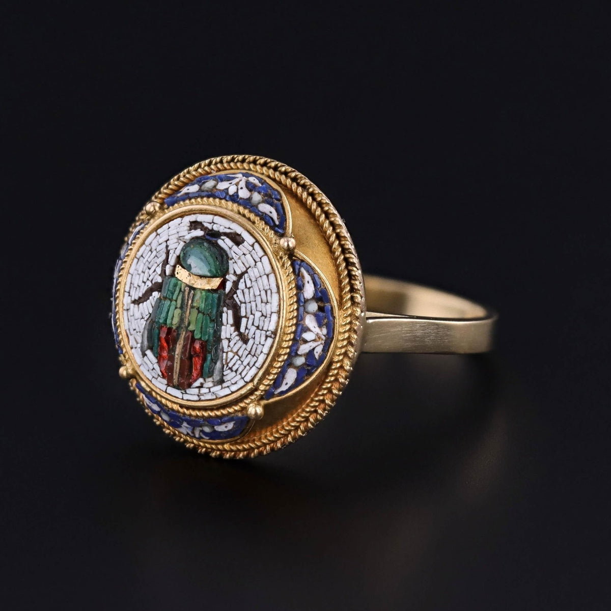 Antique Micromosaic Scarab Ring of 18k Gold - Trademark Antiques