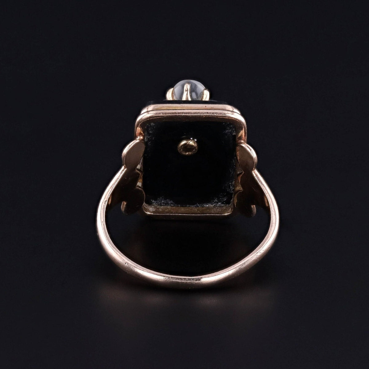 Antique Moonstone and Onyx Ring of 10k Gold - Trademark Antiques