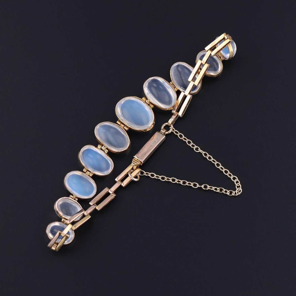 Antique Moonstone Bracelet of 9ct Gold - Trademark Antiques