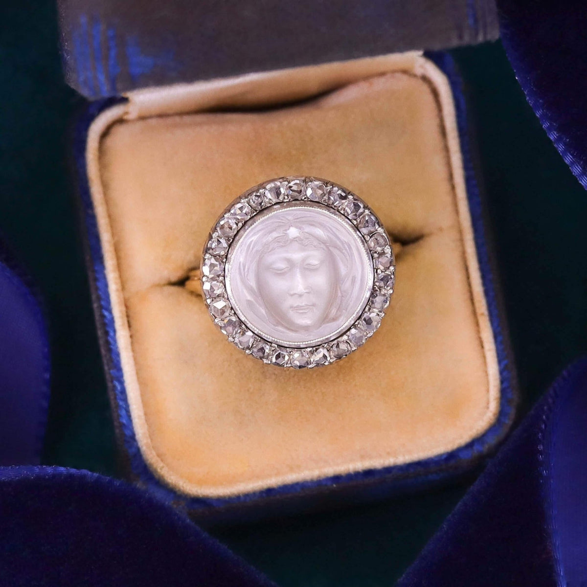 Antique Moonstone Cameo Ring of 14k Gold - Trademark Antiques