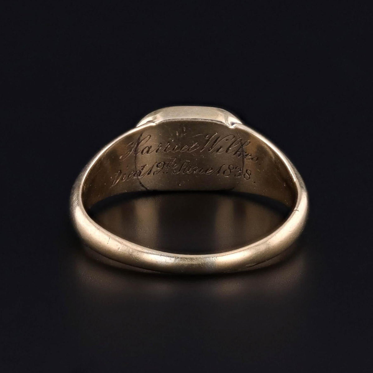 Antique Mourning Ring of 14k Gold - Trademark Antiques