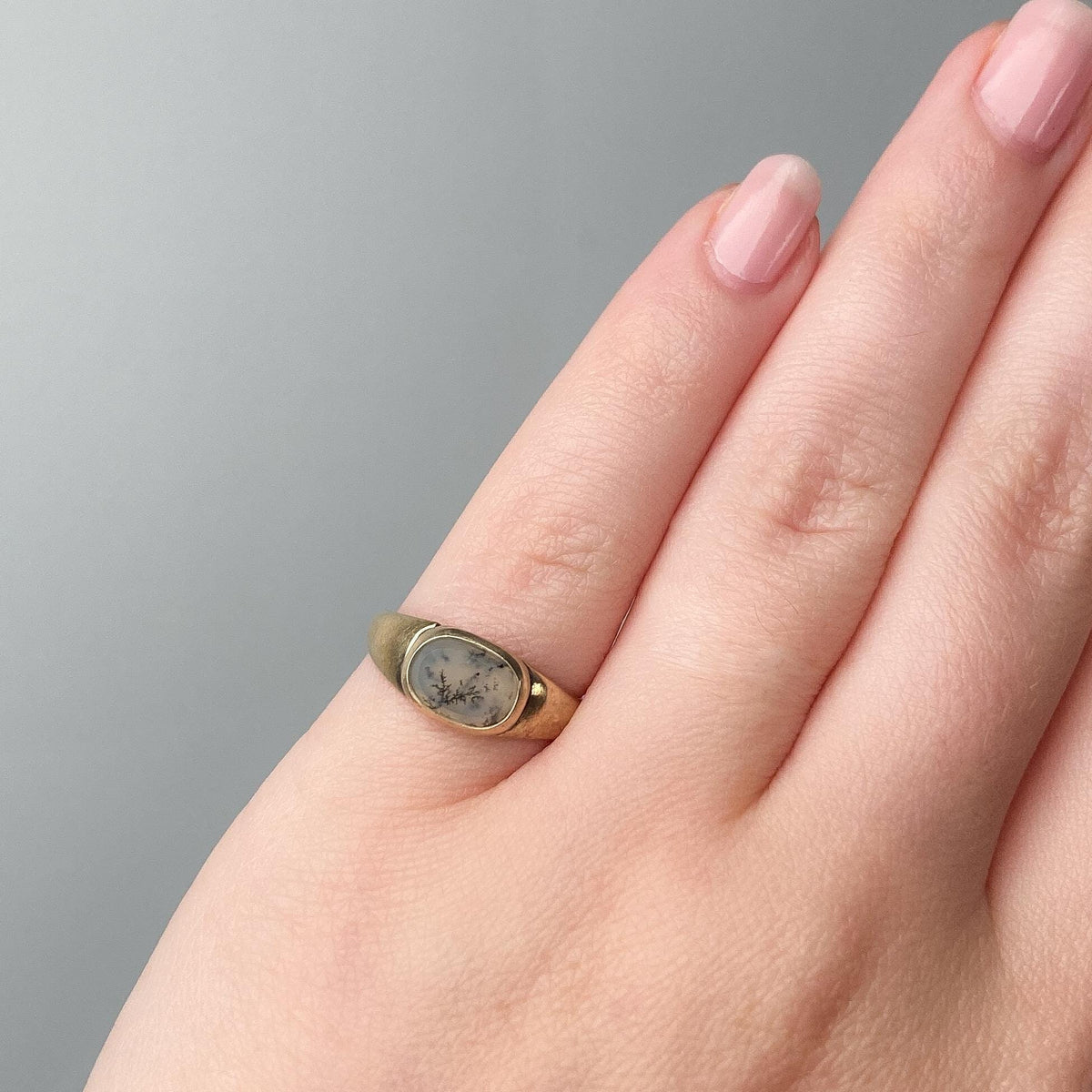 Antique Mourning Ring of 14k Gold - Trademark Antiques