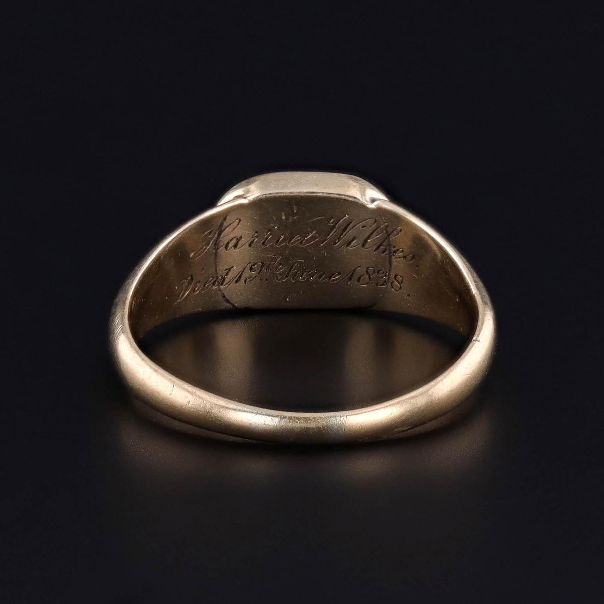 Antique Mourning Ring of 14k Gold - Trademark Antiques