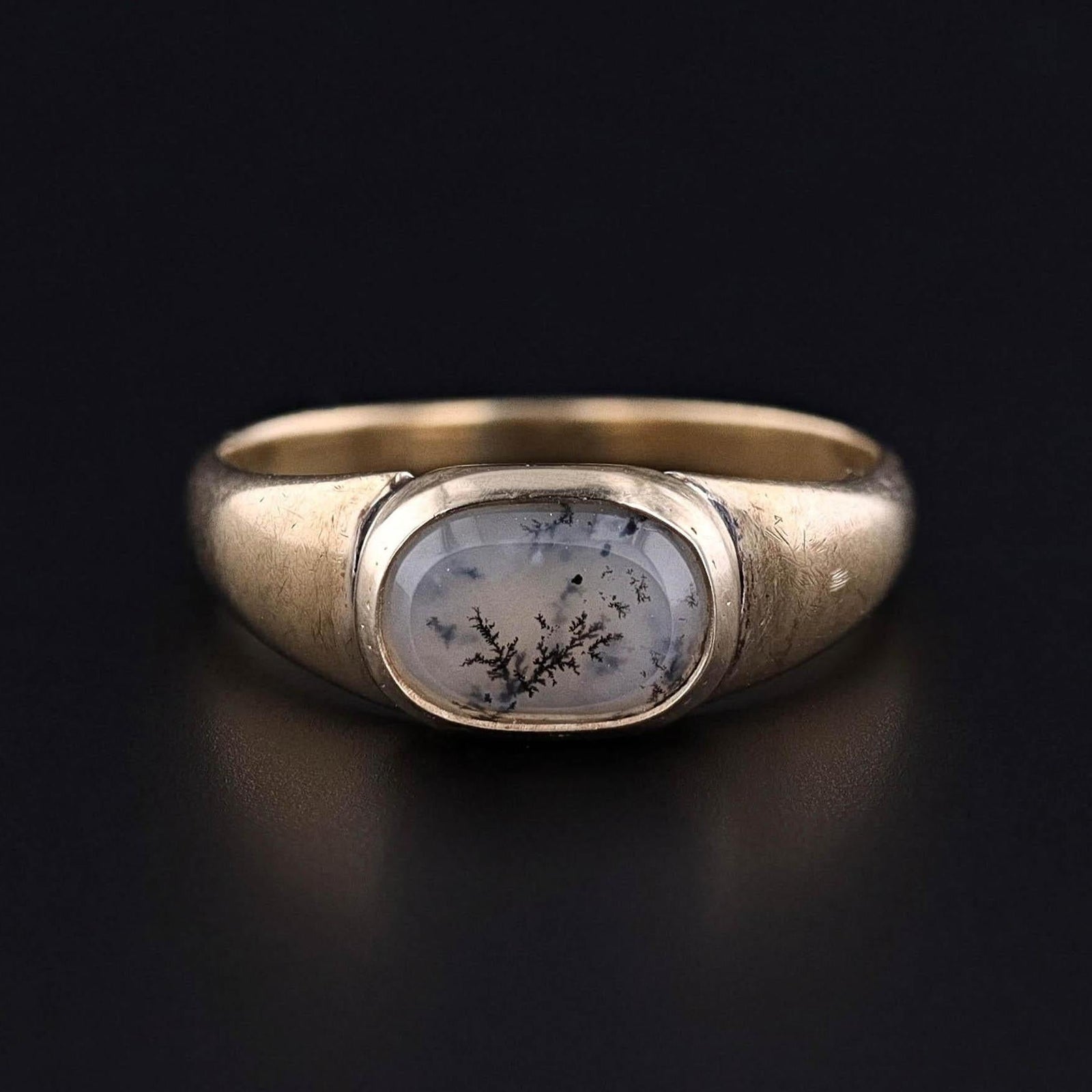 Antique Mourning Ring of 14k Gold - Trademark Antiques