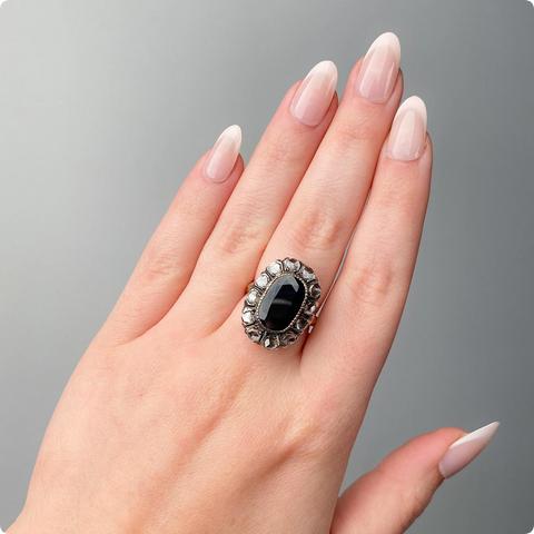 Antique Natural Untreated Sapphire and Diamond Halo Ring with GIA Certification - Trademark Antiques