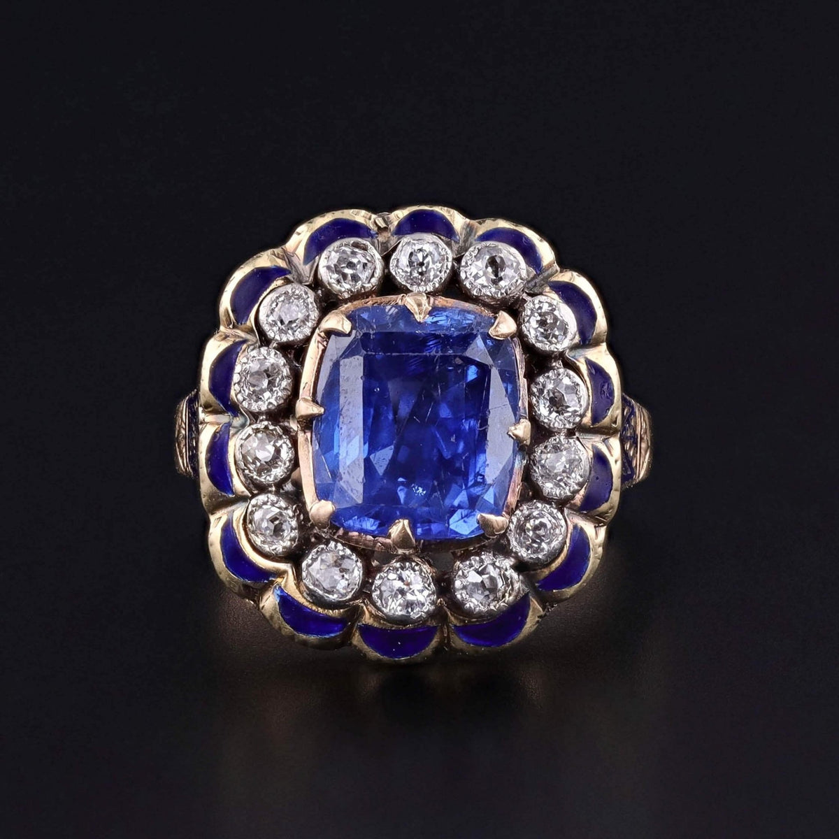 Antique Natural Untreated Sapphire Ring of 14k Gold with GIA Cert. - Trademark Antiques
