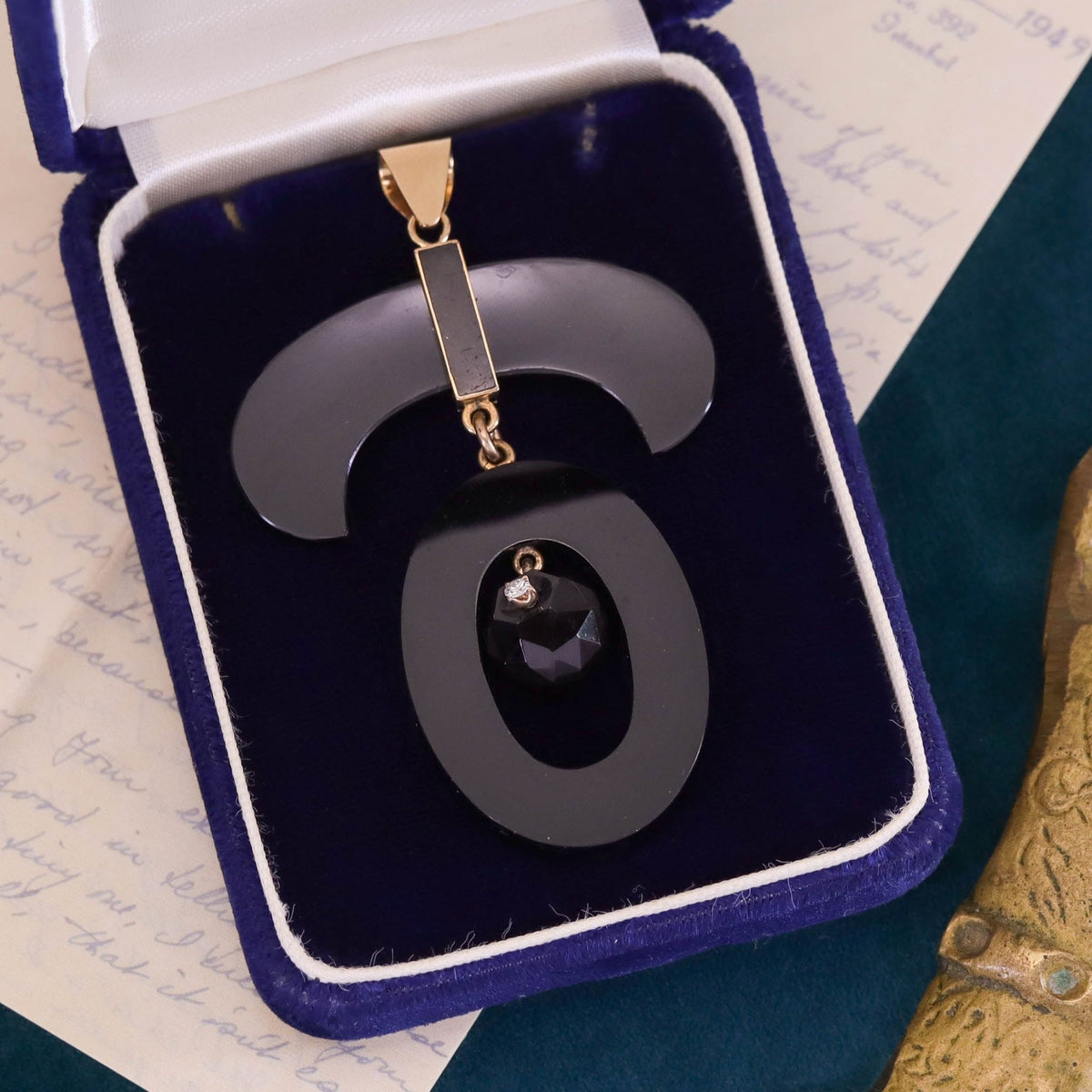 Antique Onyx Conversion Pendant of 14k Gold - Trademark Antiques