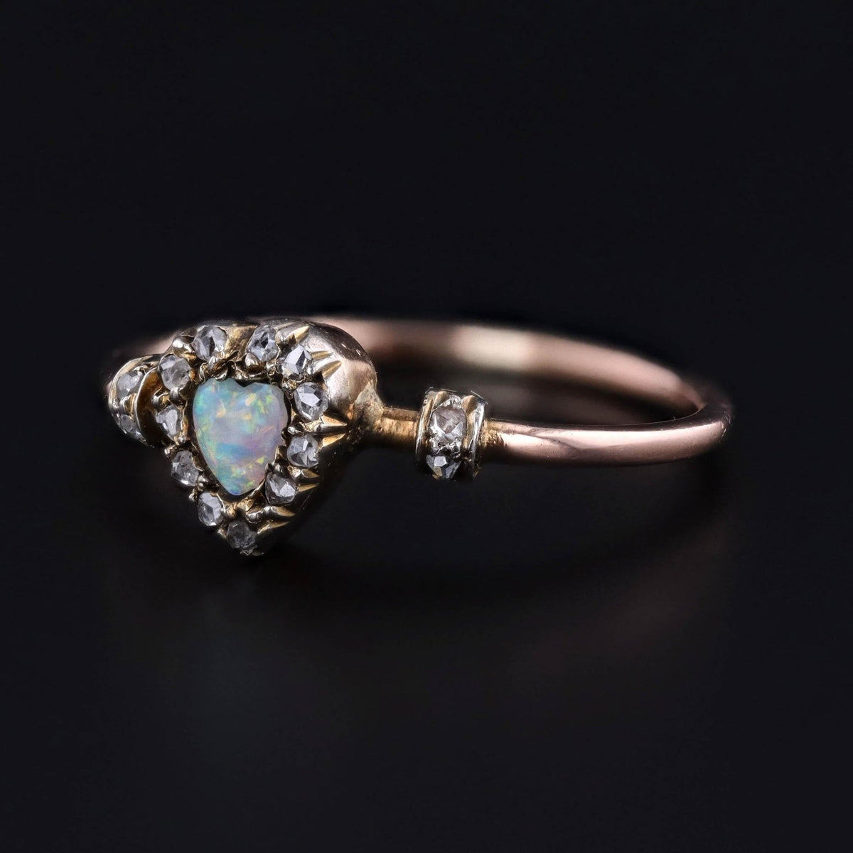 Antique Opal and Diamond Heart Ring of 18k Gold - Trademark Antiques
